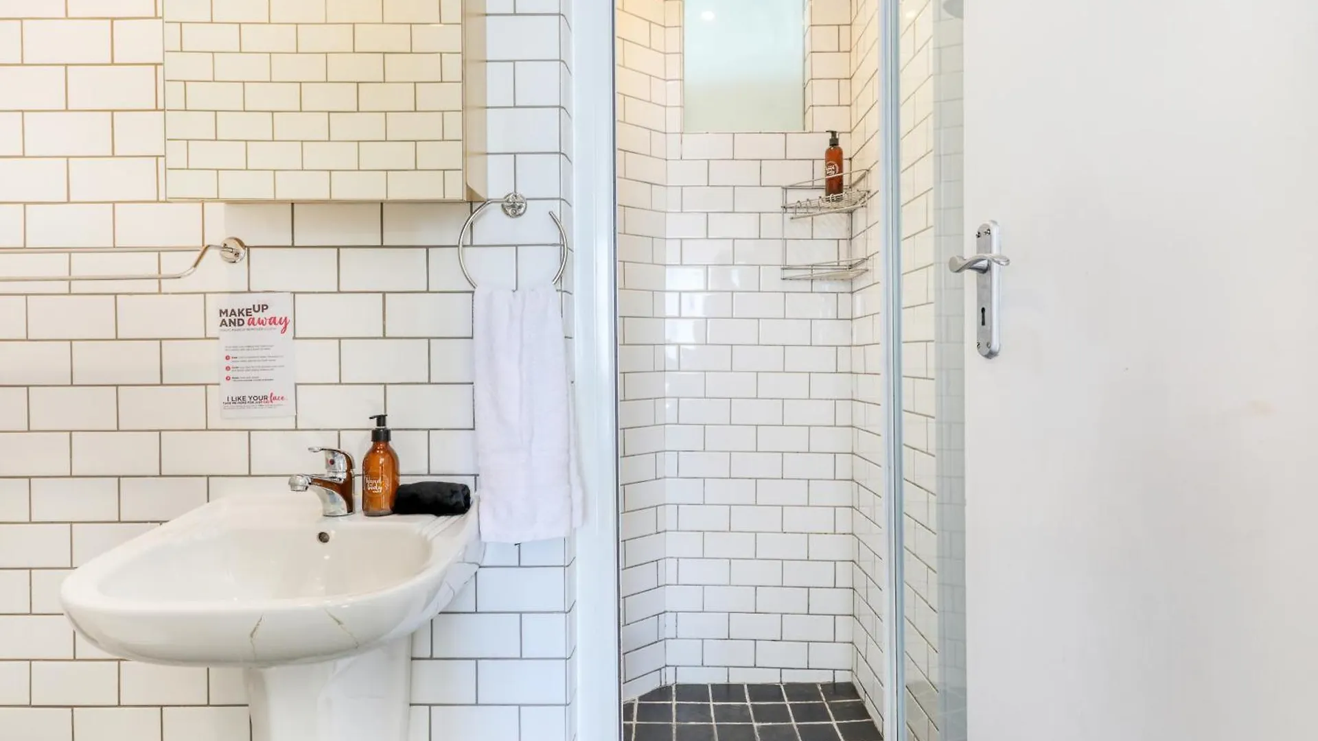 Backup-Powered Bantry Bay View 2 Bed Apartment Cape Town South Africa